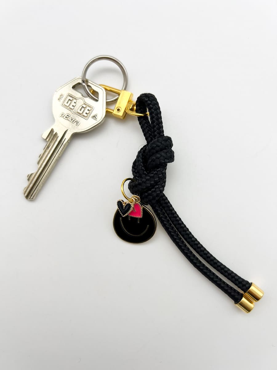 Anhänger KNOT SMILEY schwarz