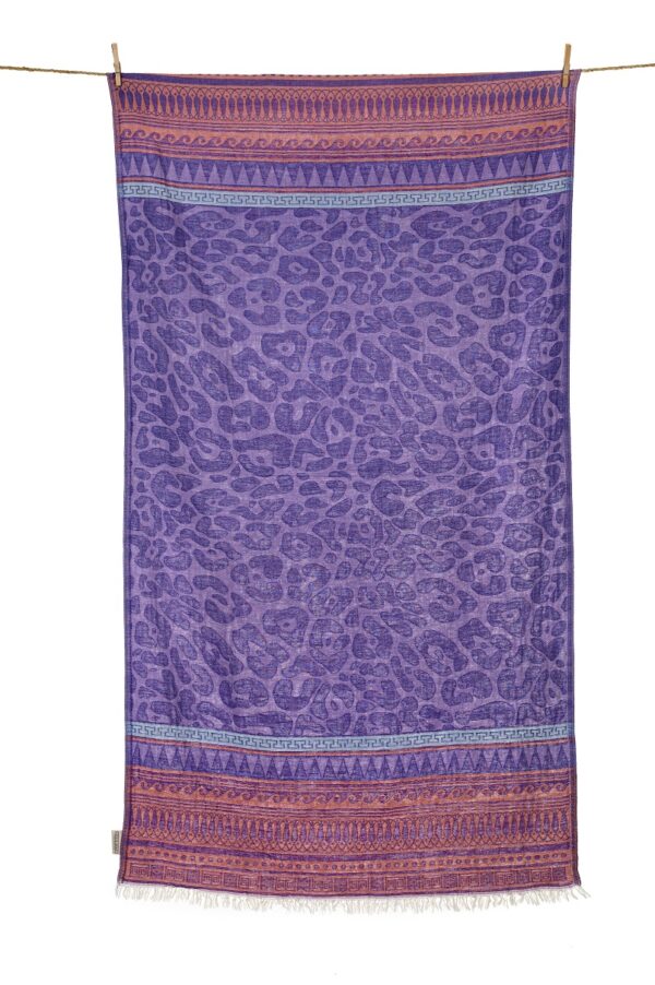 Strandtuch lila mit Leo