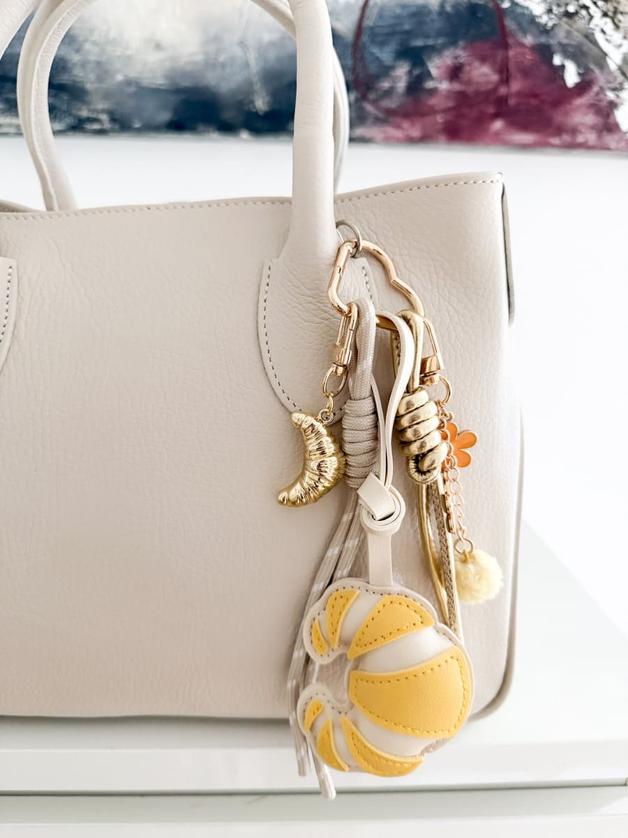 Taschenanhänger CROISSANT yellow