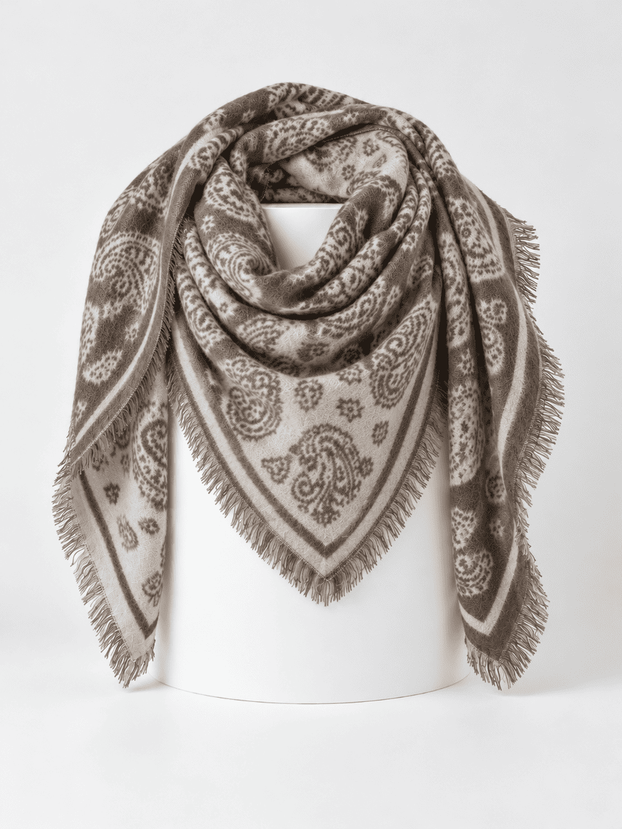 Dreieckstuch PAISLEY beige taupe umgehängt