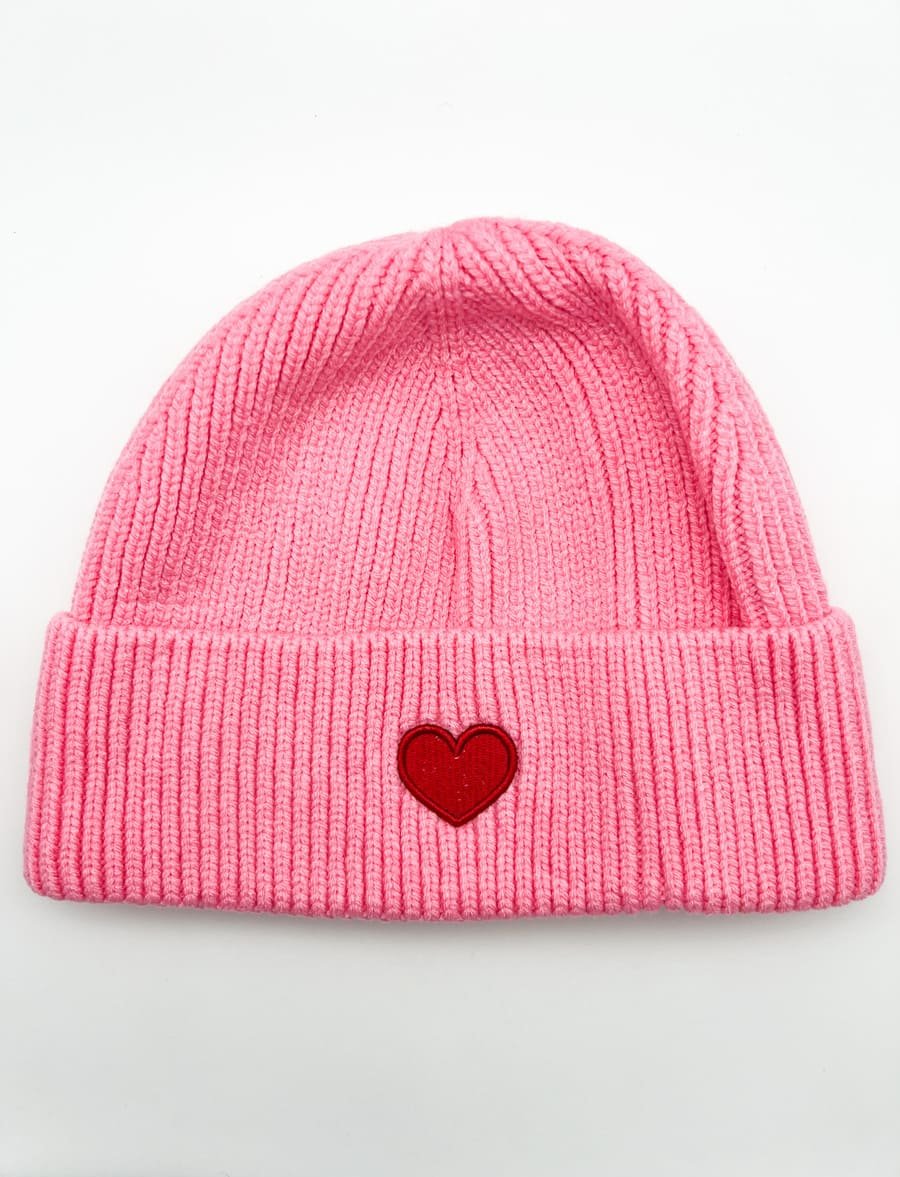 Strickmütze pink mit rotem Herz