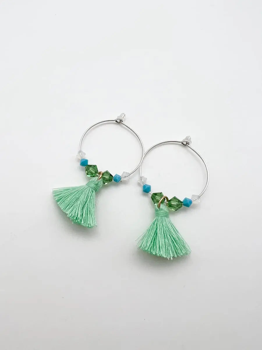 Ohrringe gold mit Quasten mint
