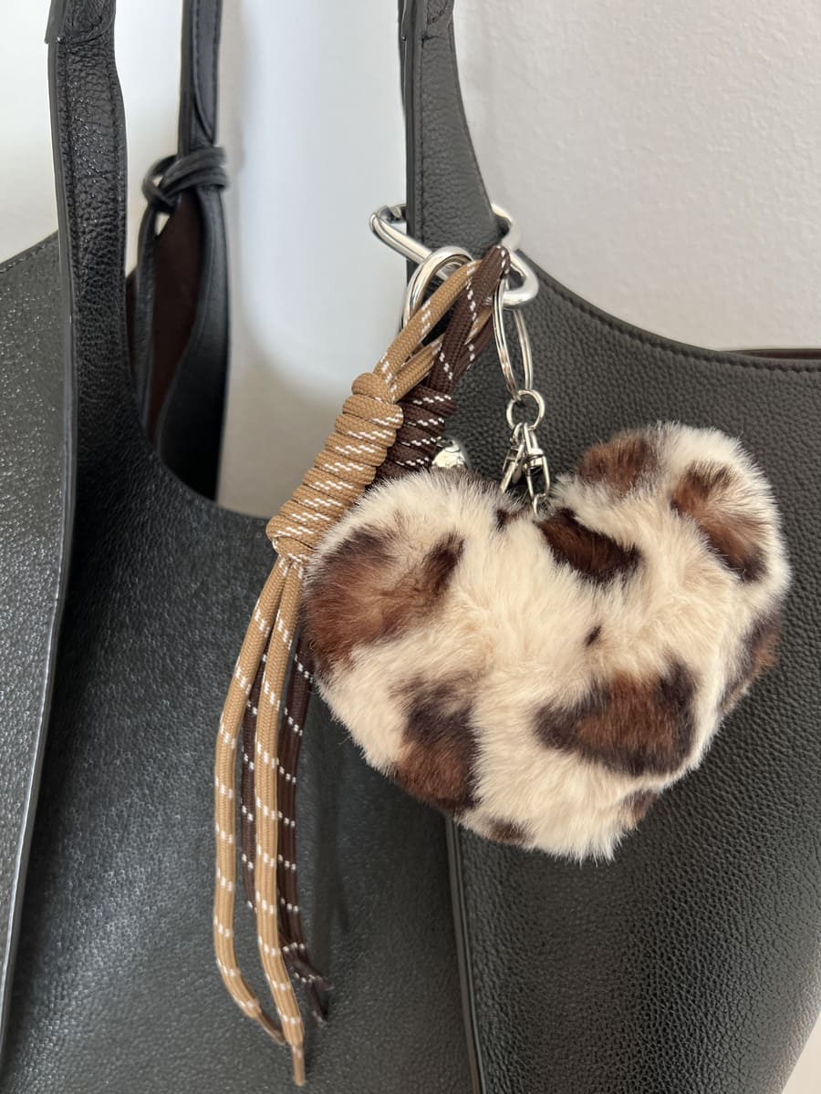 Taschenanhänger SOFT LEO HEART