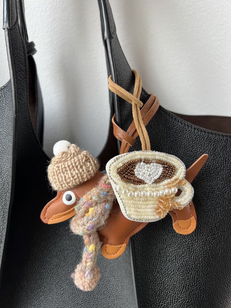 Tasche mit Anhänger Dackel und Kaffeetasse