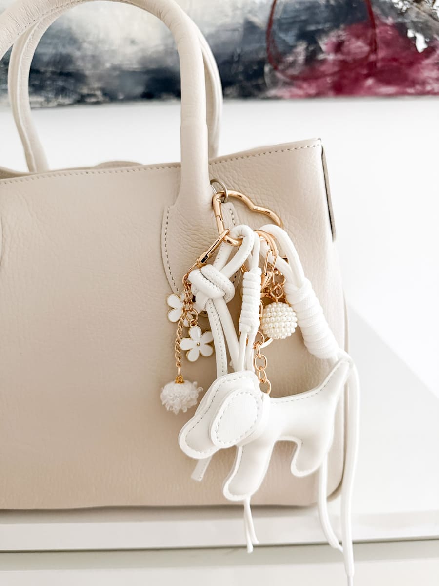 Taschenanhänger DOG white