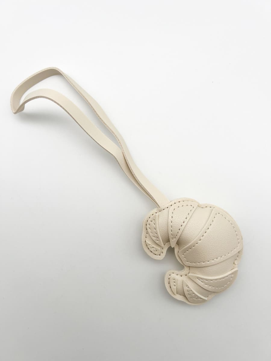 Anhänger PUFFY CROISSANT creme