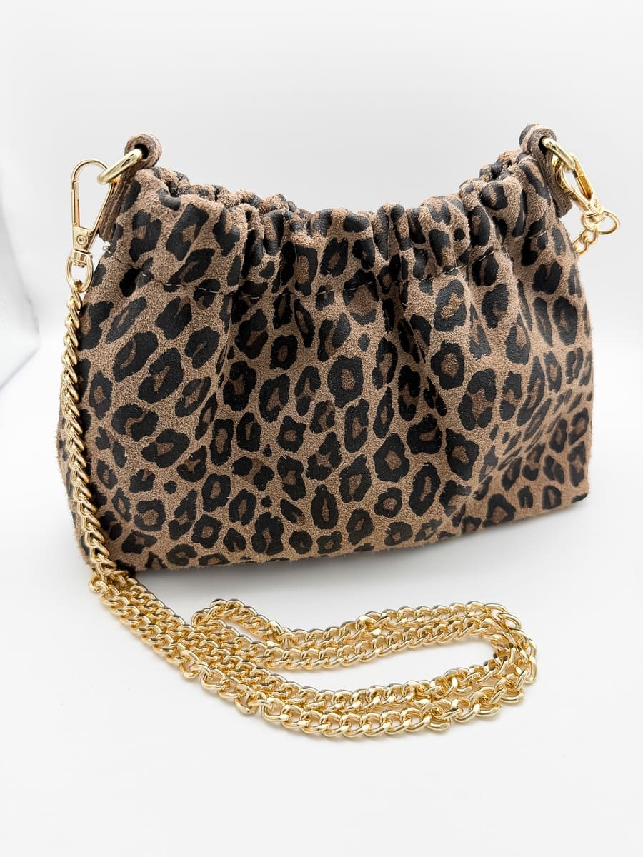 Crossbody Bag CAPRI LEO Nahaufnahme