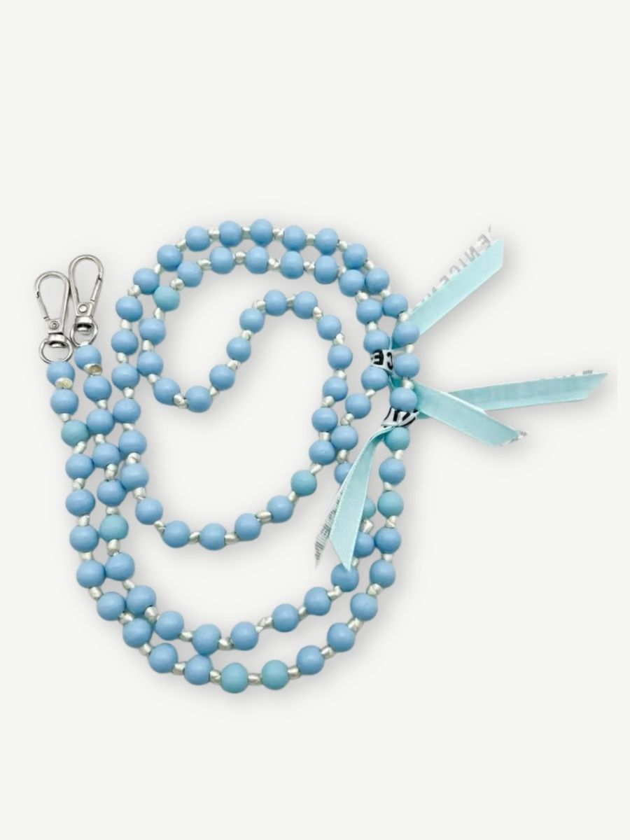 Handykette aus Holzperlen hellblau