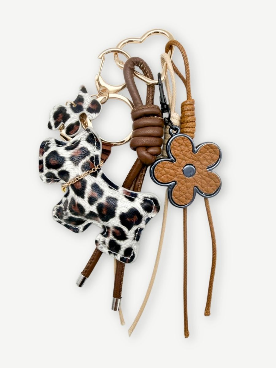 Taschenanhänger LEO DOG WHITE BROWN
