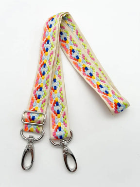 Handykette mit Blumenmuster in neon